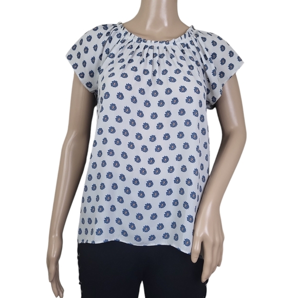 LOFT Light Blue Flowers Flutter Sleeves Blouse - Picture 1 of 3